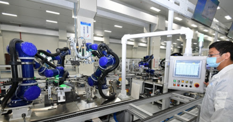 福建海峽星云智能制造基地交付首臺國產(chǎn)化芯片整機，信息科技產(chǎn)業(yè)迎來新突破